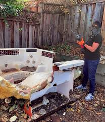 Best Retail Junk Removal  in Freeport, FL